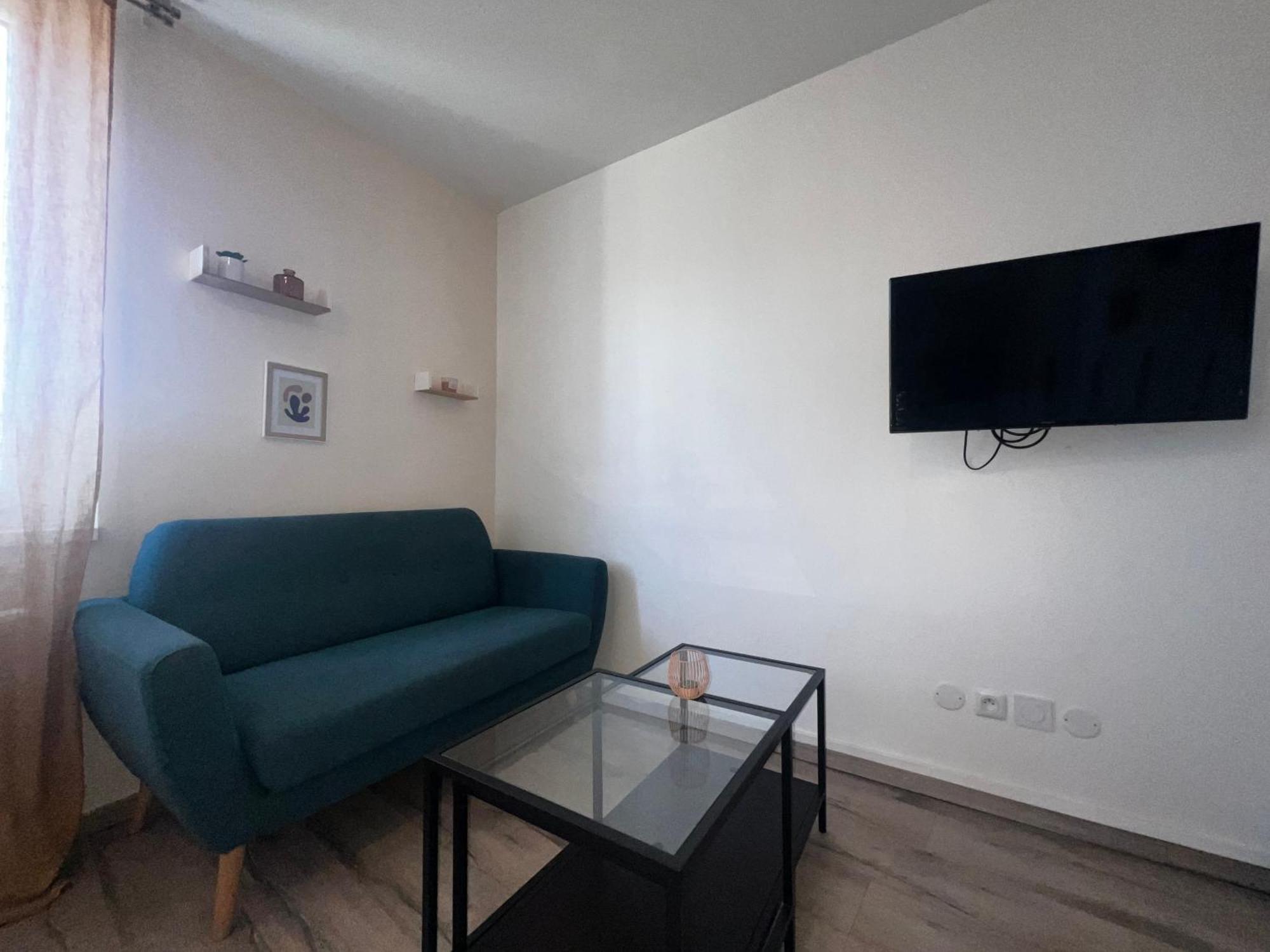 Cambresis Apartment ก็องเบร ภายนอก รูปภาพ