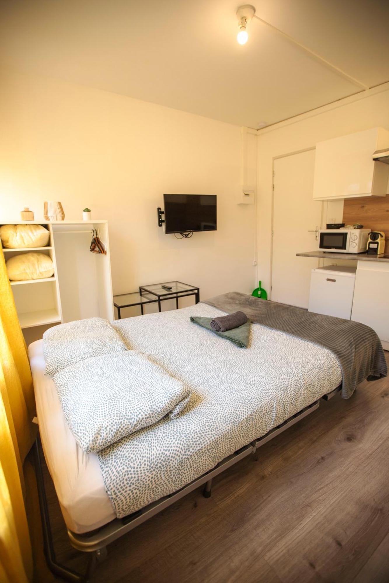 Cambresis Apartment ก็องเบร ภายนอก รูปภาพ