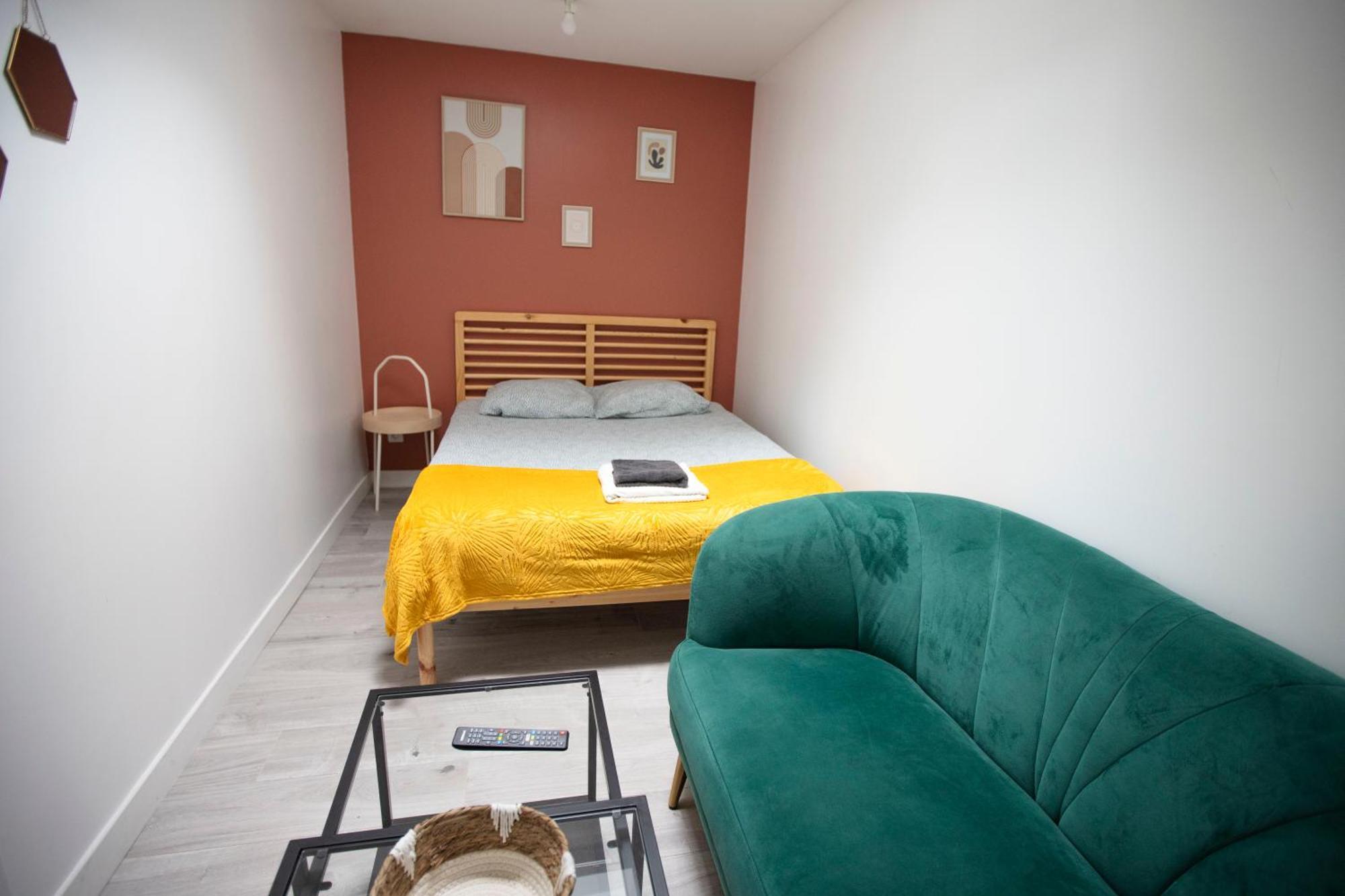 Cambresis Apartment ก็องเบร ภายนอก รูปภาพ