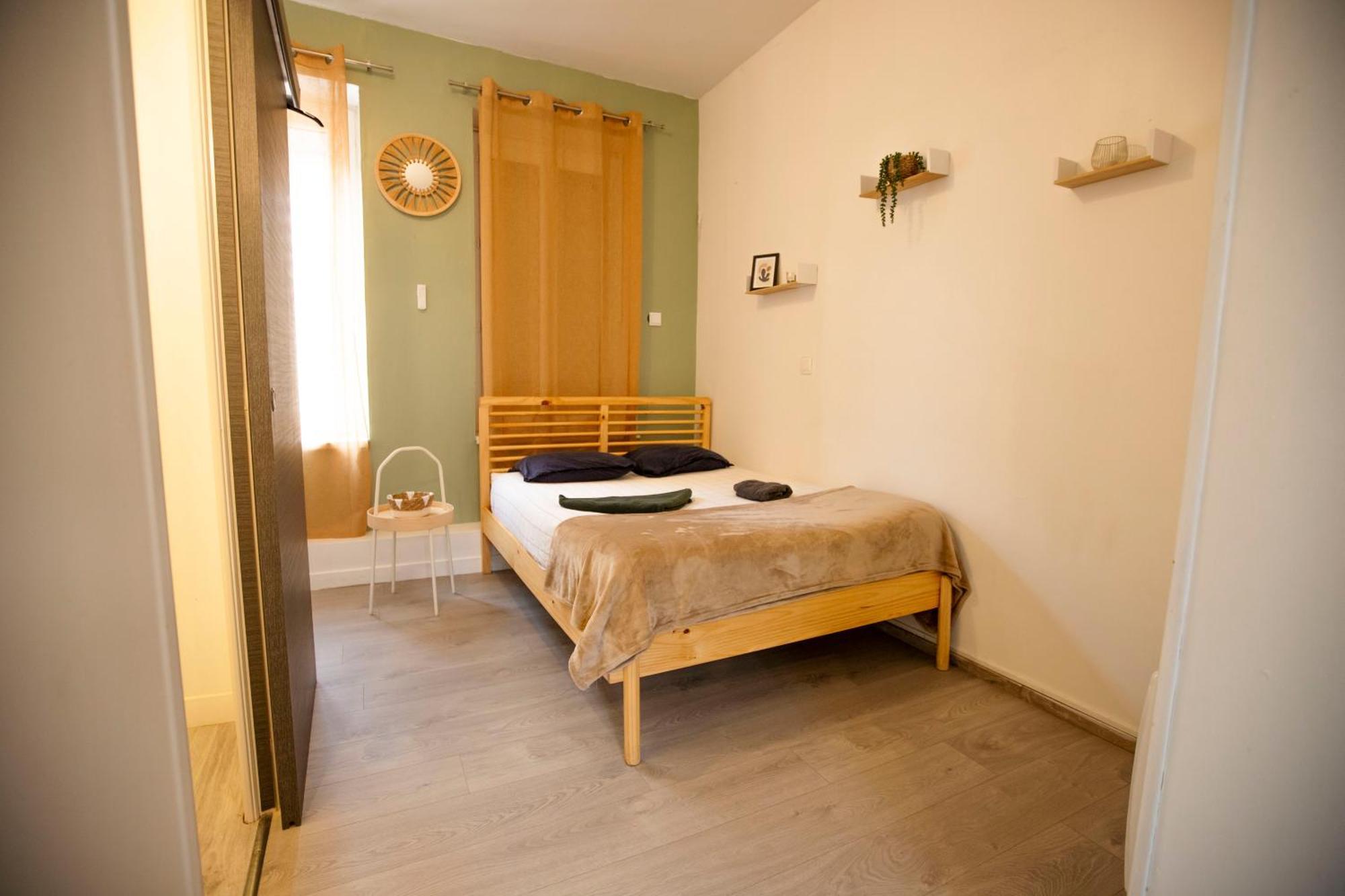 Cambresis Apartment ก็องเบร ภายนอก รูปภาพ