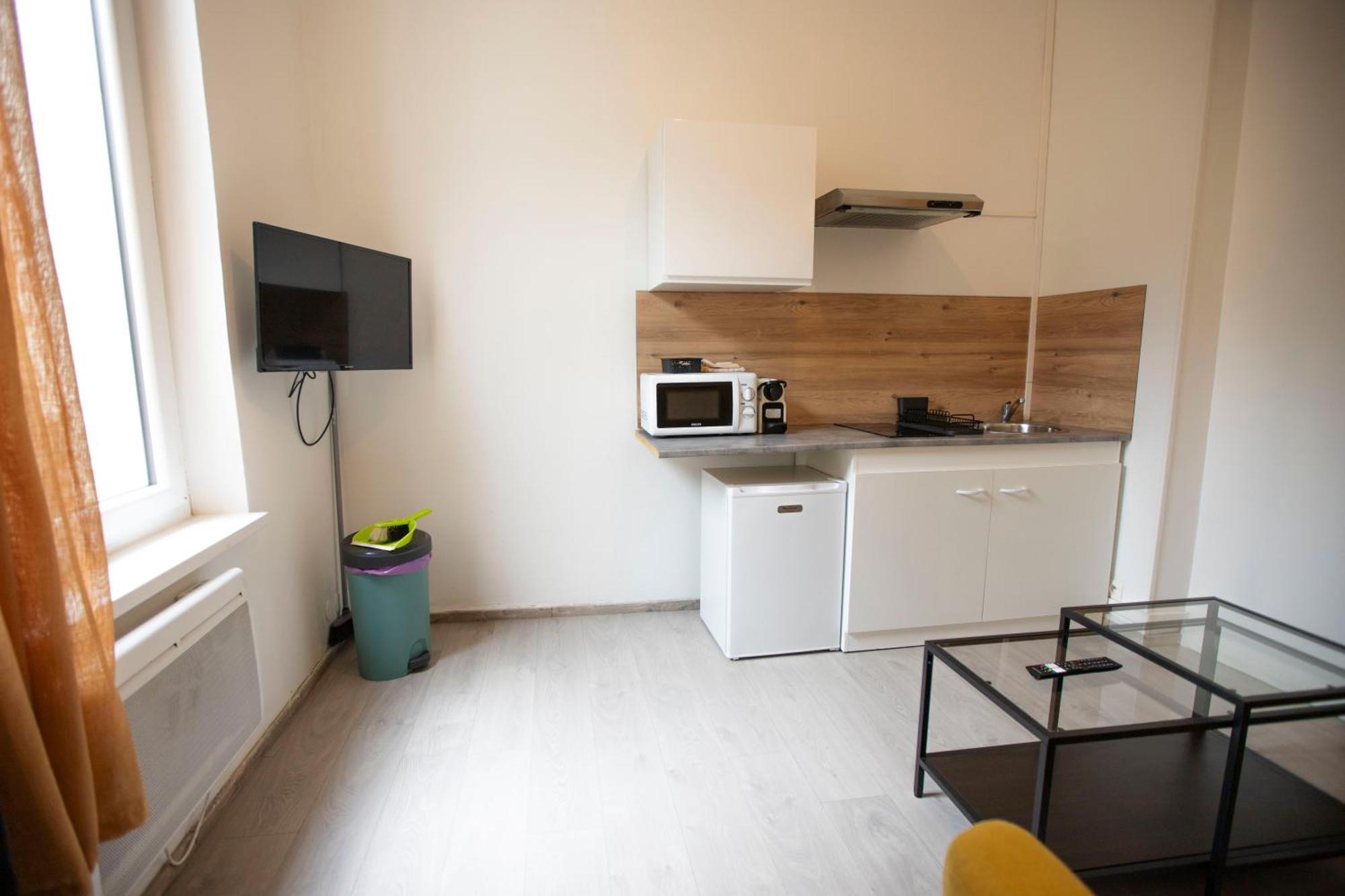 Cambresis Apartment ก็องเบร ภายนอก รูปภาพ