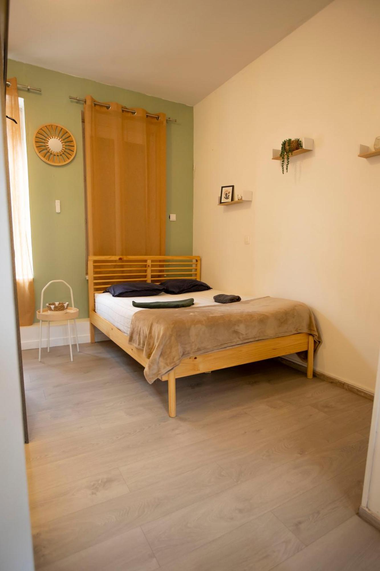 Cambresis Apartment ก็องเบร ภายนอก รูปภาพ